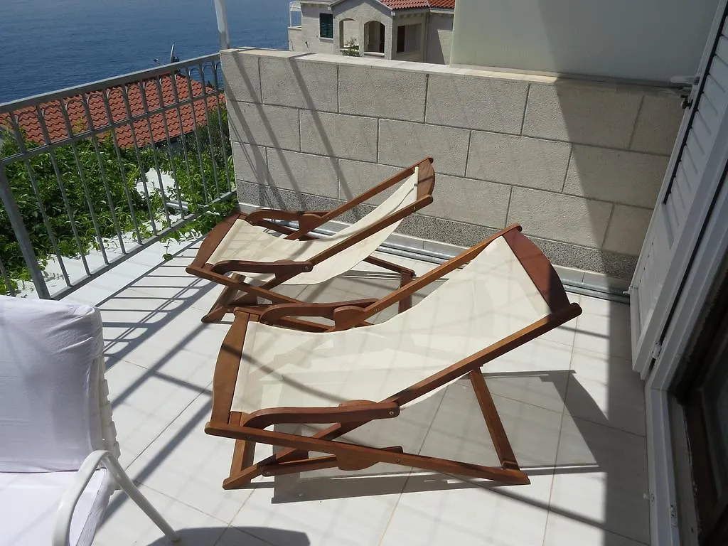 Apartments Lovric - 30 Meters To The Beach Trogir