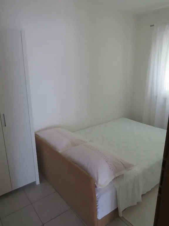 Apartments Lovric - 30 Meters To The Beach Trogir