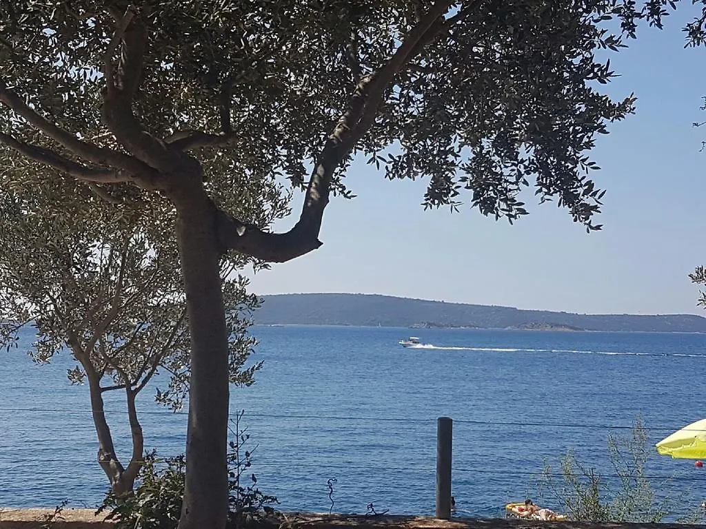 Apartments Lovric - 30 Meters To The Beach Trogir 0*,  Croatia