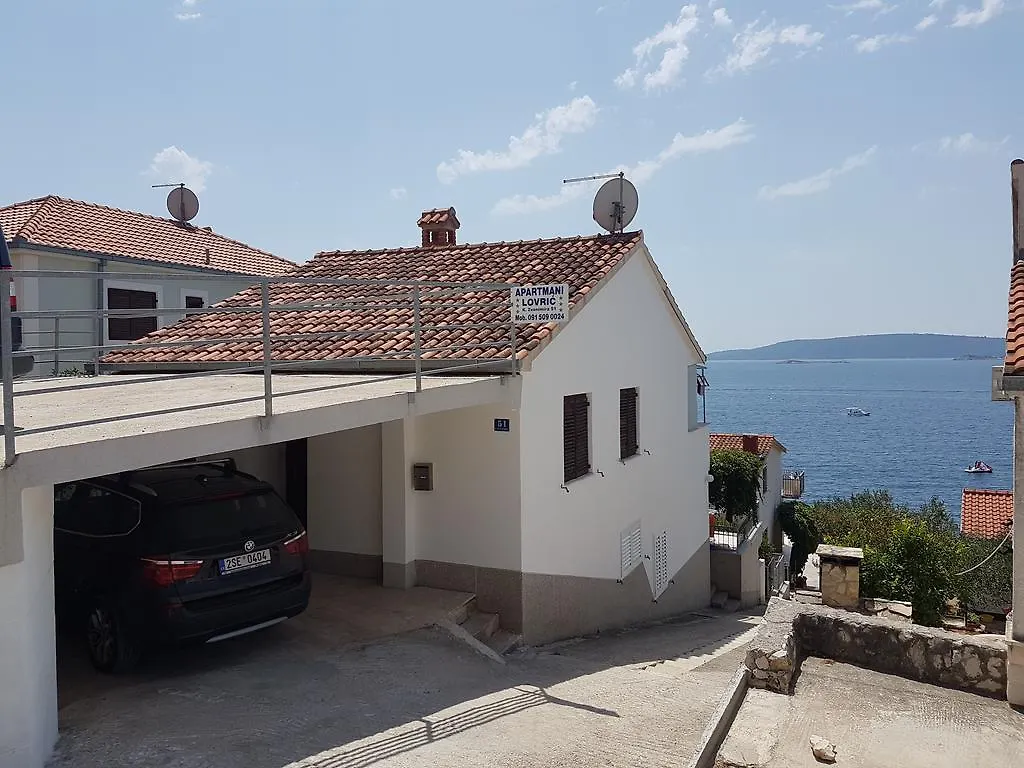 Apartments Lovric - 30 Meters To The Beach Trogir