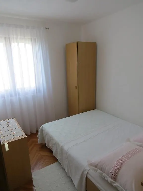 Apartments Lovric - 30 Meters To The Beach Trogir